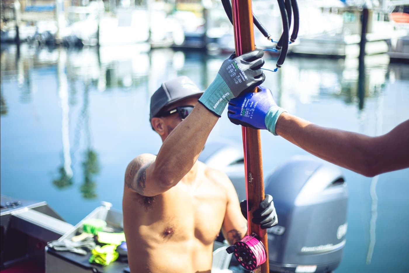 00-840 Kyorene® Pro Work Gloves in use